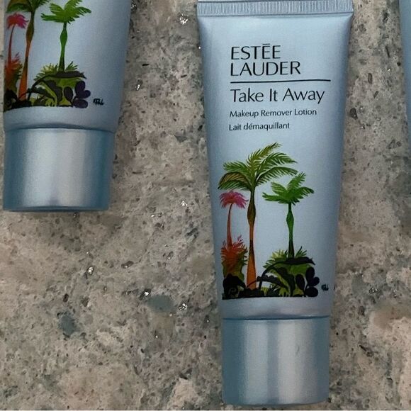 4 Estée Lauder Take it Away makeup remover lotion - Picture 3 of 4